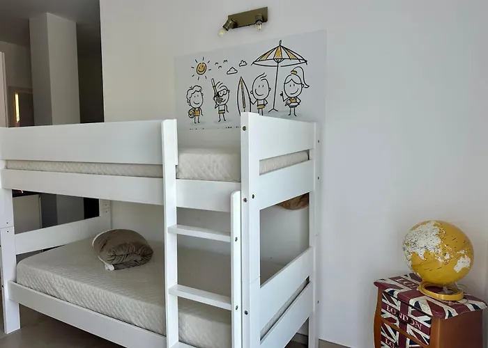 ゲストハウス Blue Velvet 3*